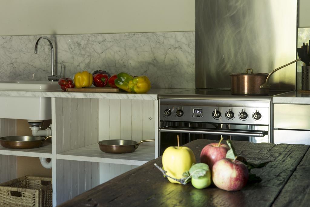 Sasso Al Melo - Apartments กูติญาโน ภายนอก รูปภาพ